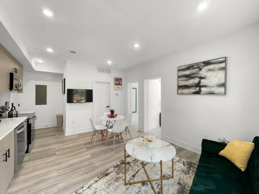 Classy Capitol Hill Apt, Steps From Dc Attraction Washington Eksteriør billede